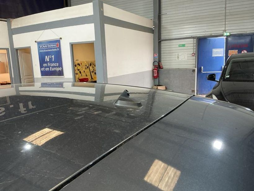 RENAULT MEGANE IV BERLINE 2022 - Photo n°1