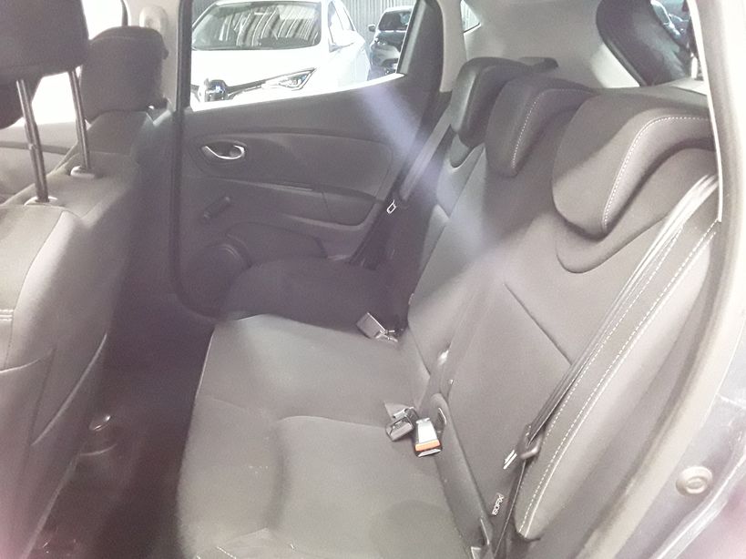 RENAULT CLIO IV 2019 - Photo n°9