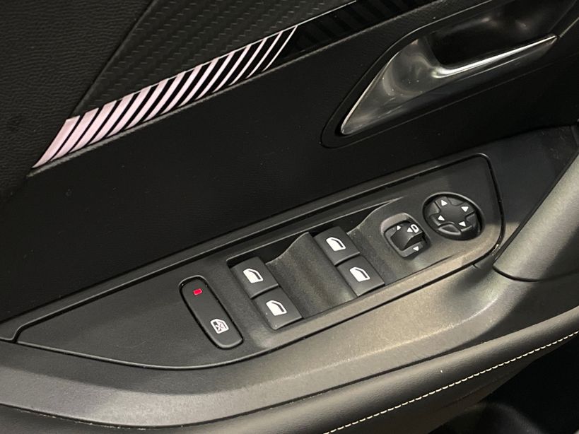 PEUGEOT 2008 2024 - Photo n°39