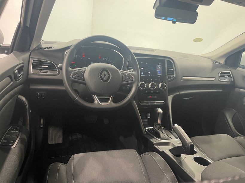 RENAULT MEGANE IV BERLINE 2021 - Photo n°31