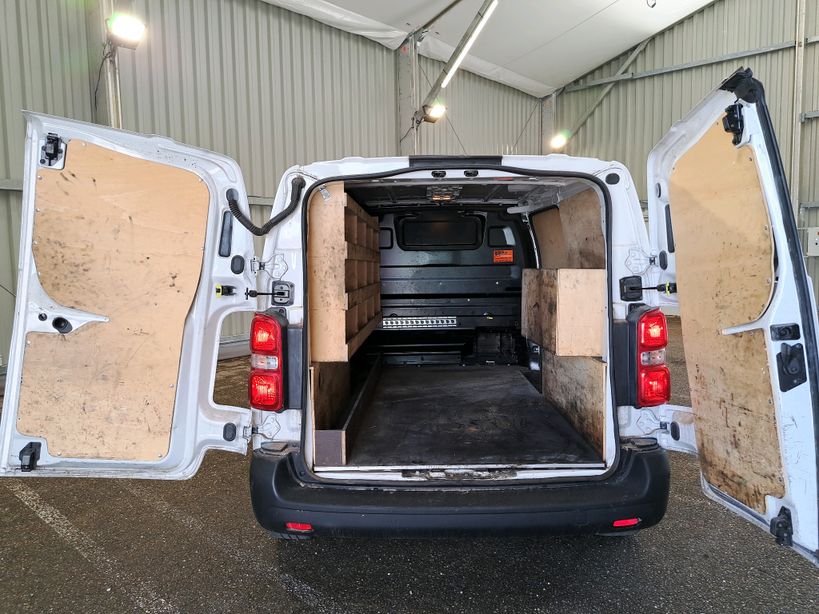 PEUGEOT EXPERT FOURGON 2020 - Photo n°9