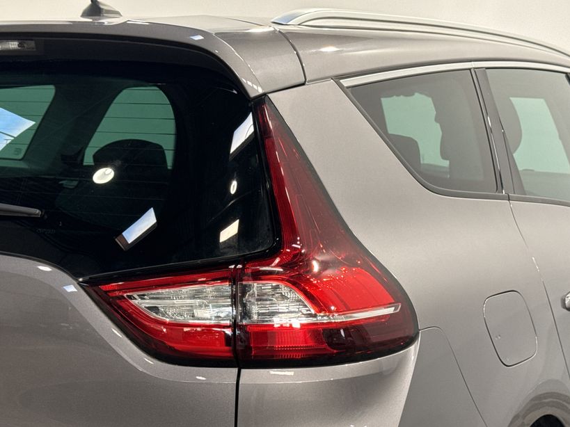 RENAULT GRAND SCENIC IV BUSINESS 2019 - Photo n°8