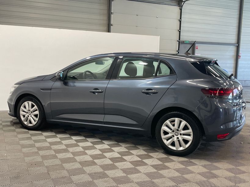 RENAULT MEGANE IV BERLINE 2022 - Photo n°28
