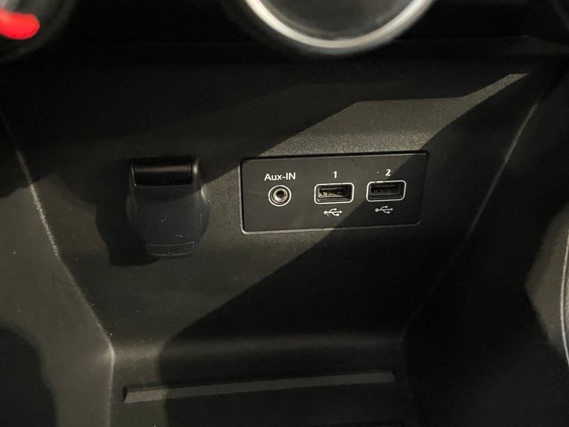 RENAULT CLIO V 2020 - Photo n°25