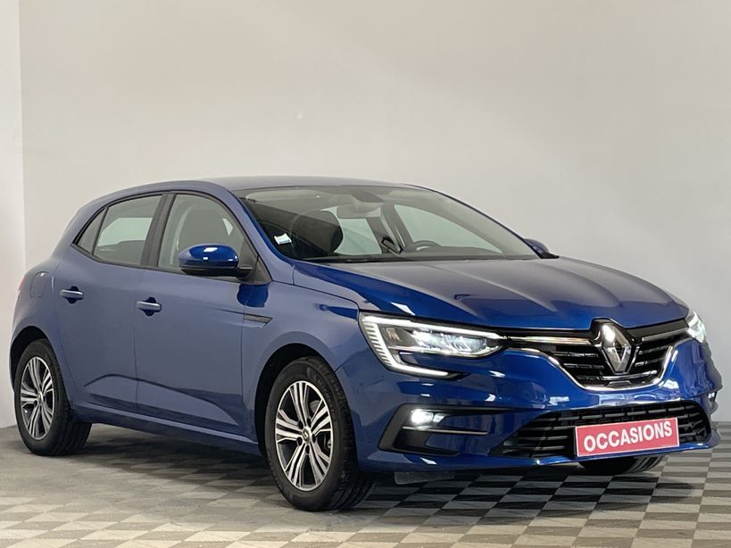 RENAULT MEGANE IV BERLINE 2023 - Photo n°2