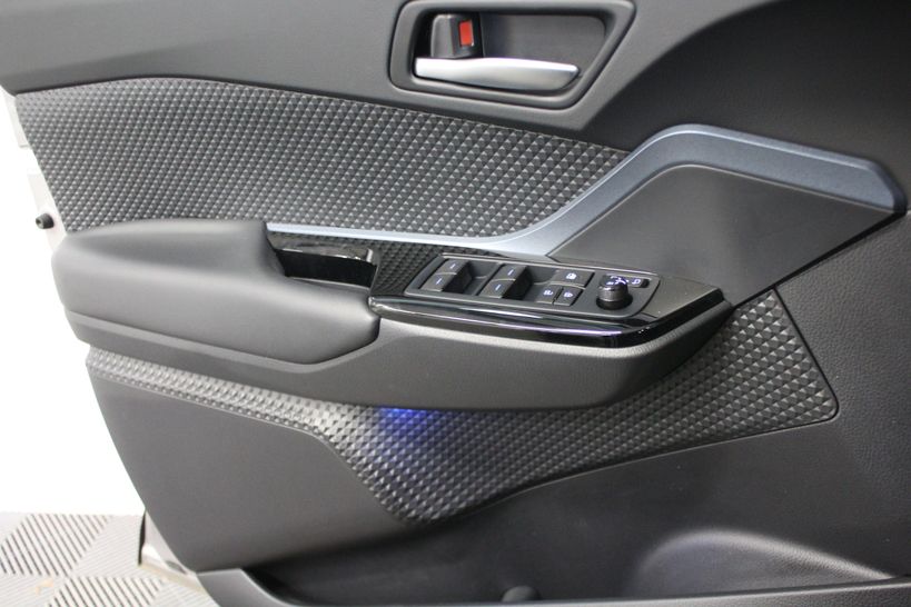 TOYOTA C HR HYBRIDE MY20 2021 - Photo n°22