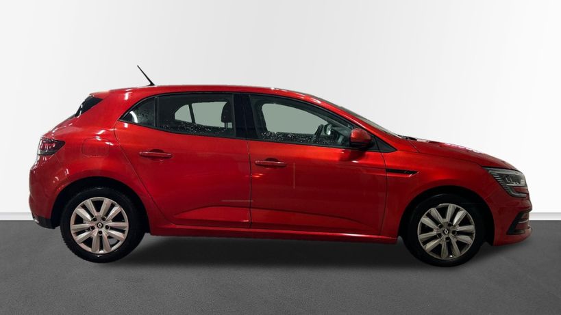 RENAULT MEGANE IV BERLINE 2022 - Photo n°6