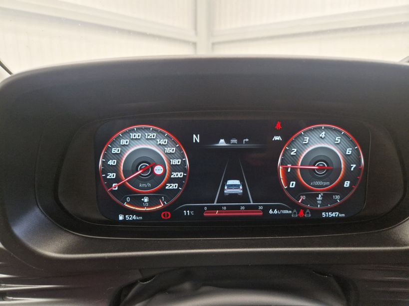 HYUNDAI i20 2023 - Photo n°8