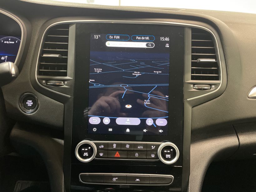 RENAULT MEGANE IV BERLINE 2023 - Photo n°13