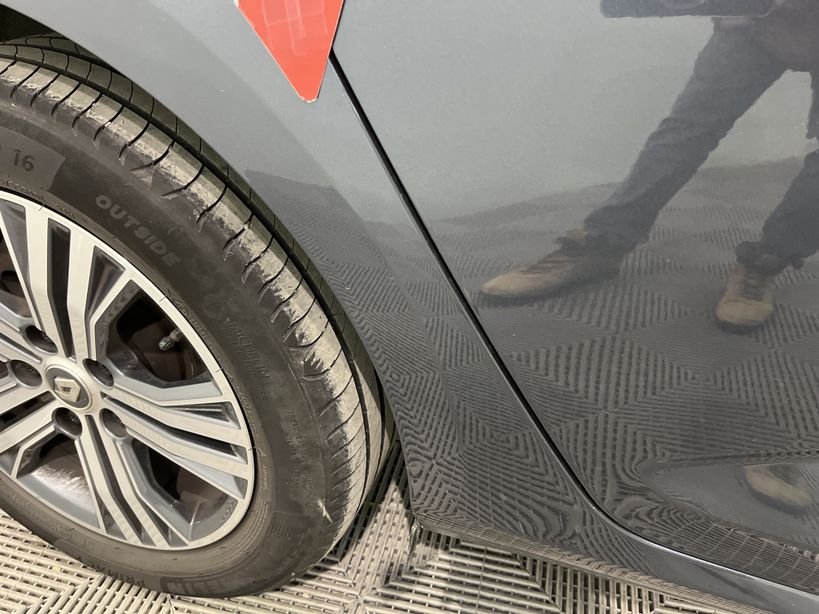 RENAULT MEGANE IV ESTATE 2020 - Photo n°2