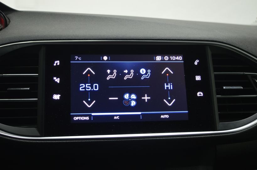 PEUGEOT 308 2020 - Photo n°16