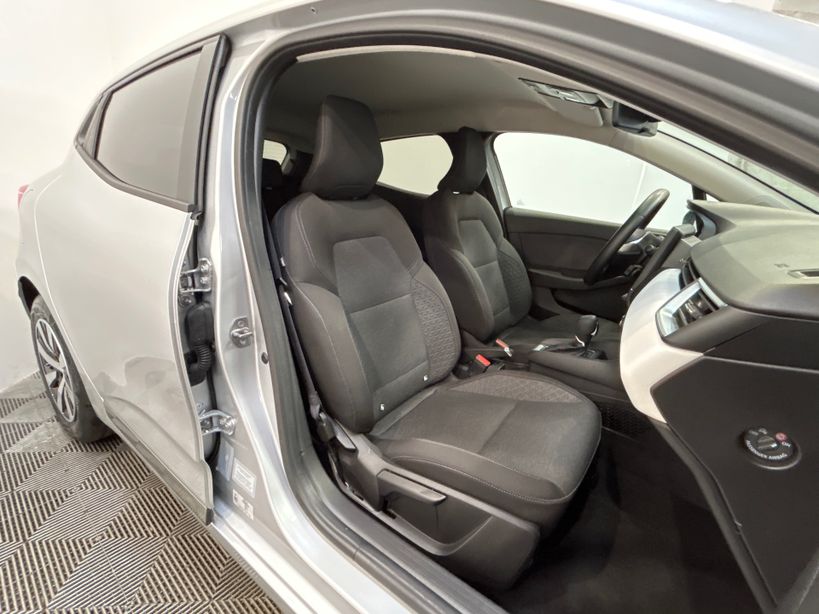 RENAULT CLIO V 2023 - Photo n°34