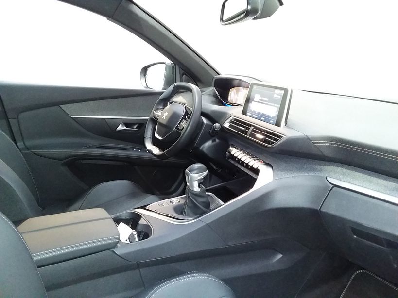 PEUGEOT 3008 2019 - Photo n°4