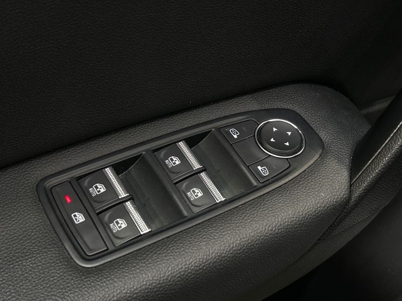 RENAULT CAPTUR 2022 - Photo n°31