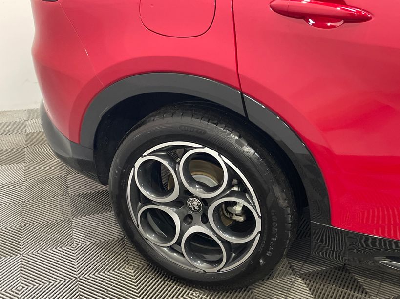 ALFA ROMEO TONALE 2025 - Photo n°8