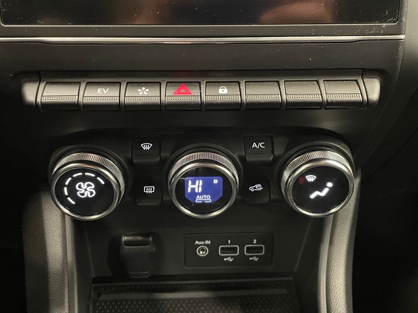 RENAULT CAPTUR 2022 - Photo n°26