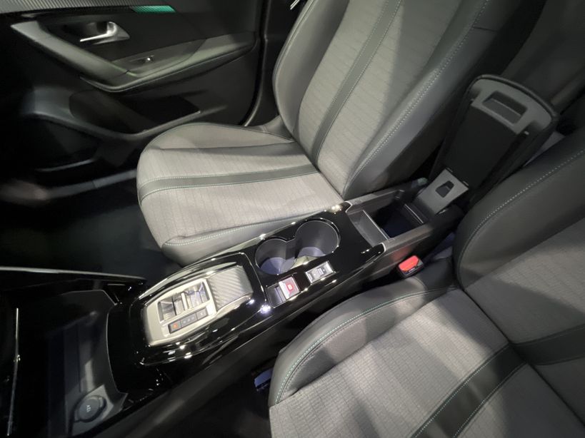 PEUGEOT 2008 2023 - Photo n°21