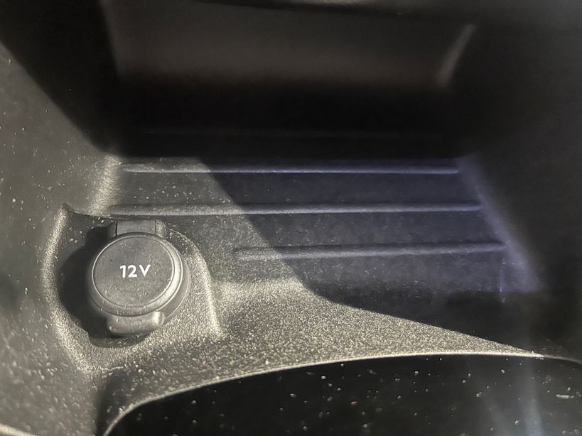 PEUGEOT 2008 BUSINESS 2021 - Photo n°1