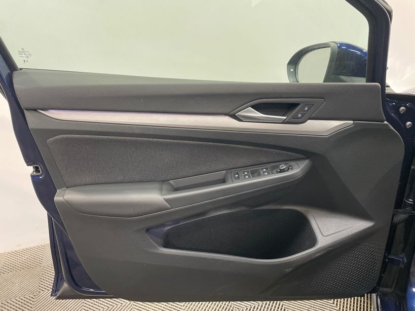 VOLKSWAGEN GOLF 2023 - Photo n°33