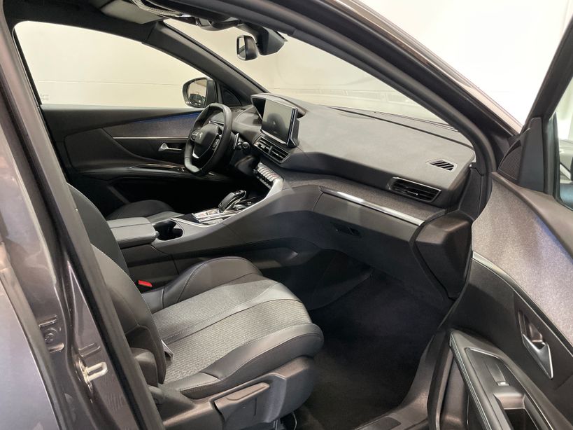 PEUGEOT 5008 2023 - Photo n°7