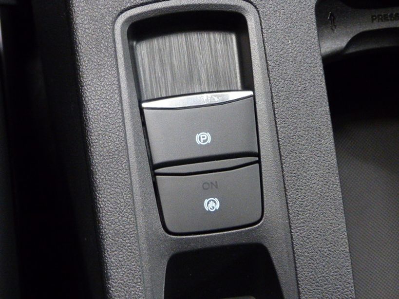 FORD KUGA 2022 - Photo n°18