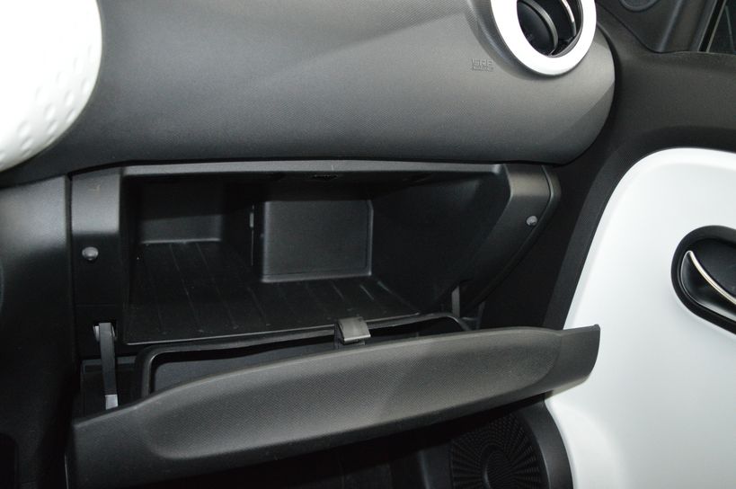 RENAULT TWINGO III 2015 - Photo n°23