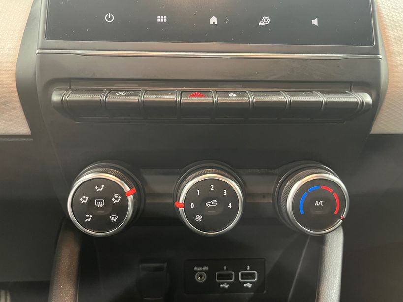 RENAULT CLIO V 2023 - Photo n°23