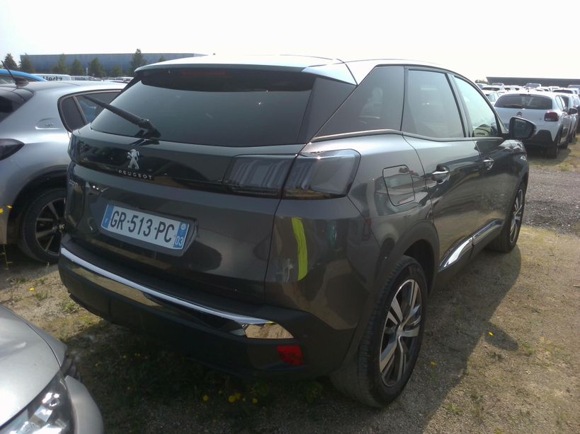 PEUGEOT 3008 2023 - Photo n°2