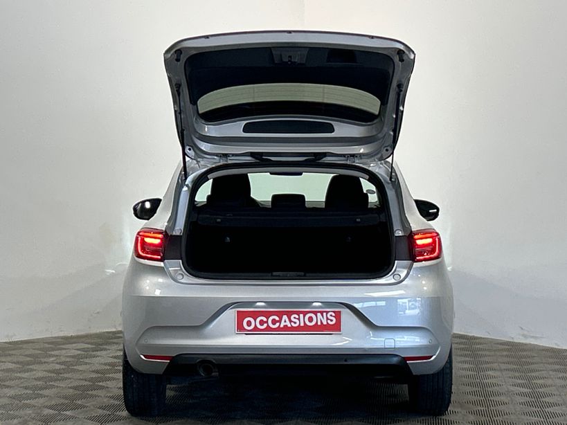 RENAULT CLIO V 2023 - Photo n°32