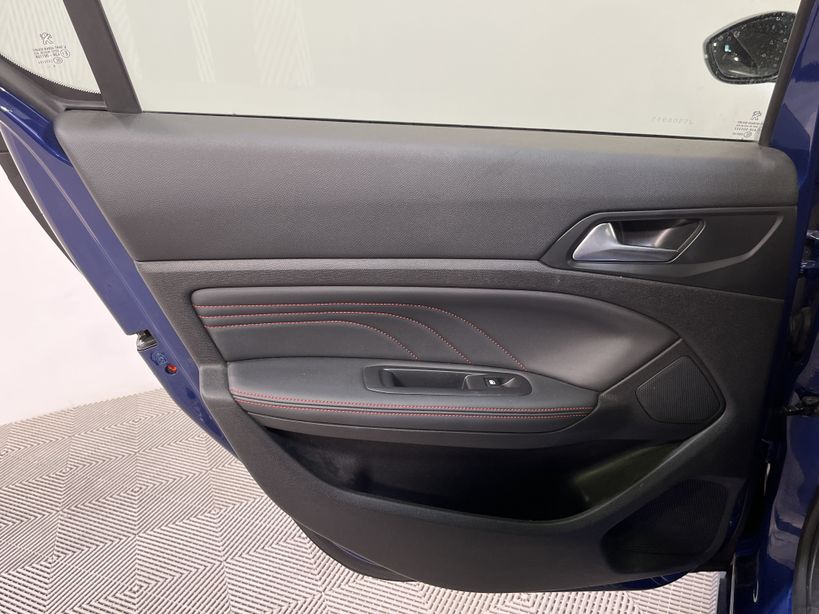PEUGEOT 308 2019 - Photo n°38