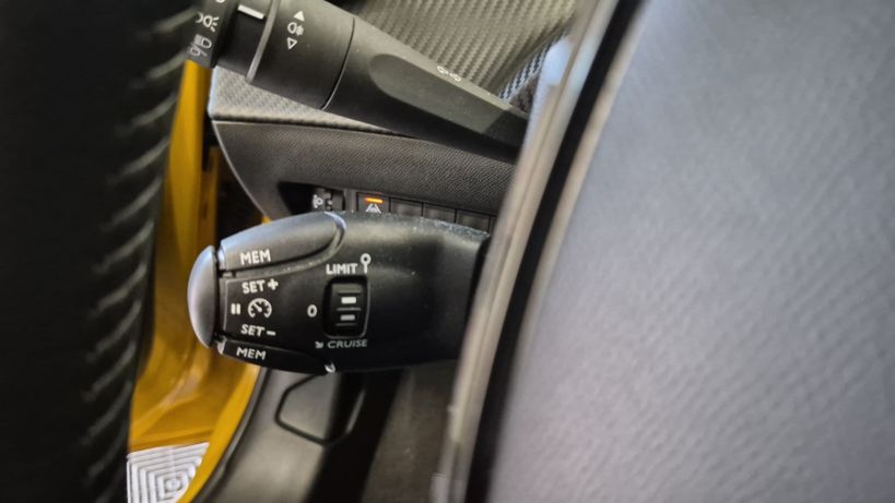 PEUGEOT 208 2022 - Photo n°22