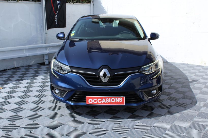 RENAULT MEGANE IV BERLINE BUSINESS 2018 - Photo n°2