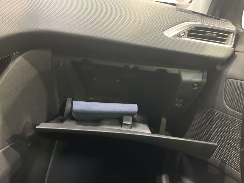 PEUGEOT 208 2017 - Photo n°22