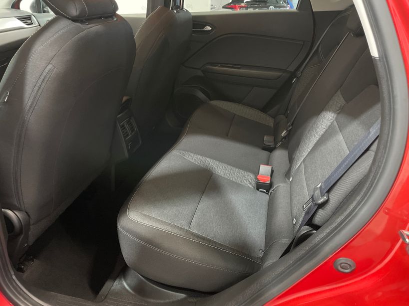 RENAULT CAPTUR 2023 - Photo n°25