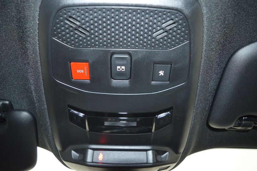 PEUGEOT 2008 2021 - Photo n°22