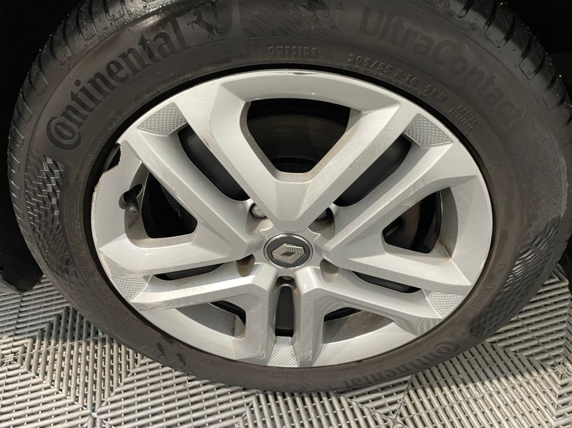 RENAULT MEGANE IV BERLINE BUSINESS 2020 - Photo n°12