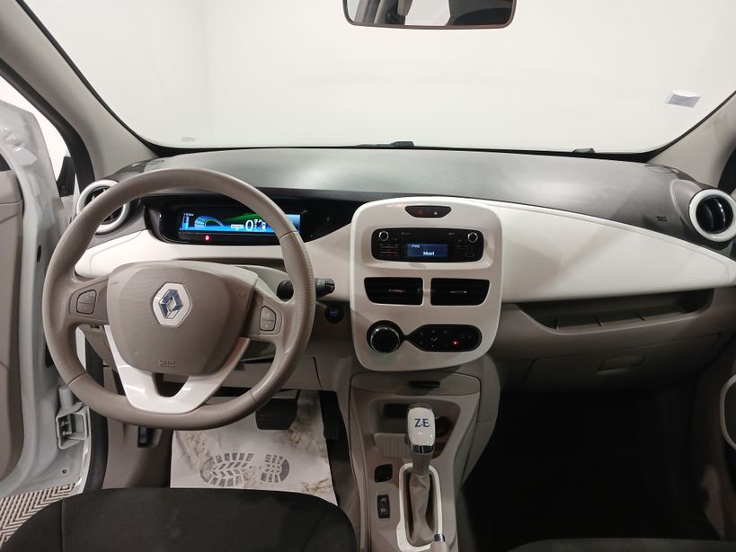RENAULT ZOE 2017 - Photo n°22