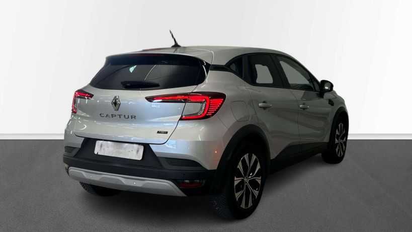 RENAULT CAPTUR 2023 - Photo n°5