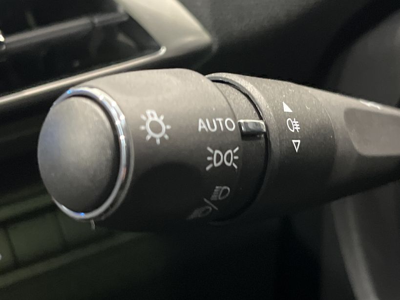 PEUGEOT 3008 2023 - Photo n°30