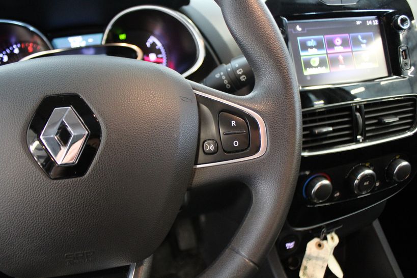 RENAULT CLIO IV BUSINESS 2018 - Photo n°25