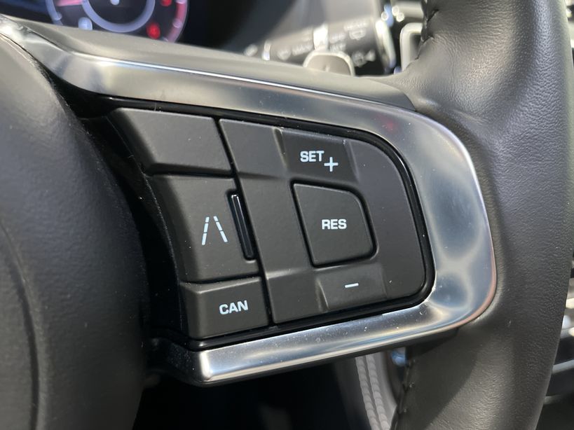 JAGUAR F PACE 2019 - Photo n°27