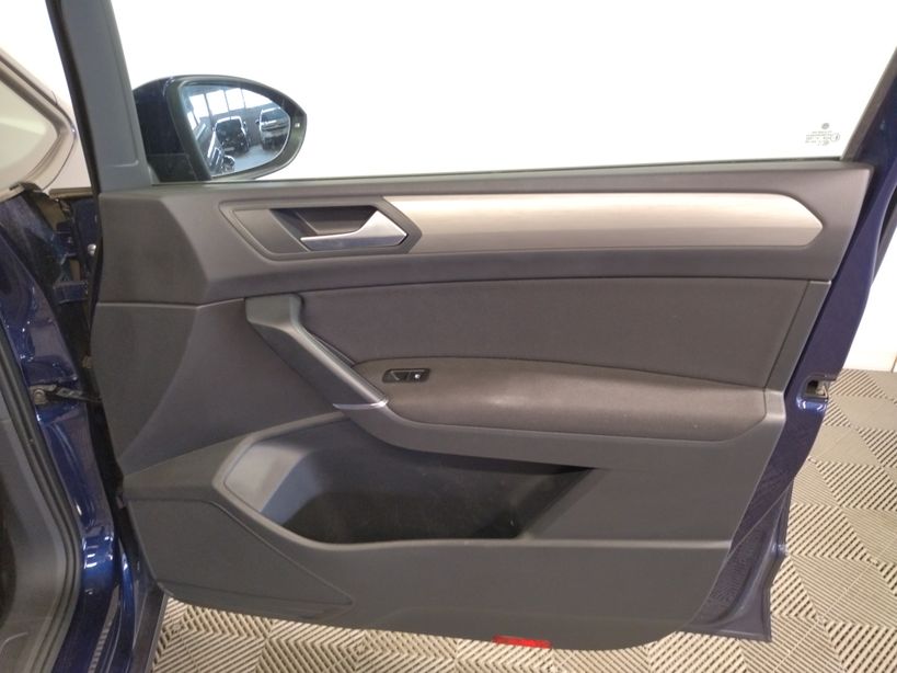 VOLKSWAGEN TOURAN 2017 - Photo n°7