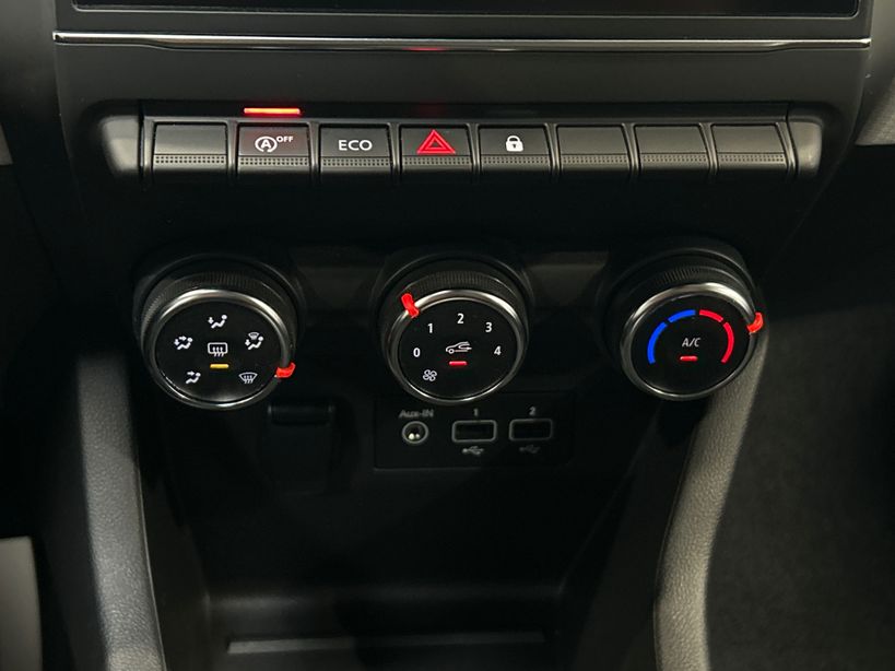 RENAULT CLIO V 2023 - Photo n°16