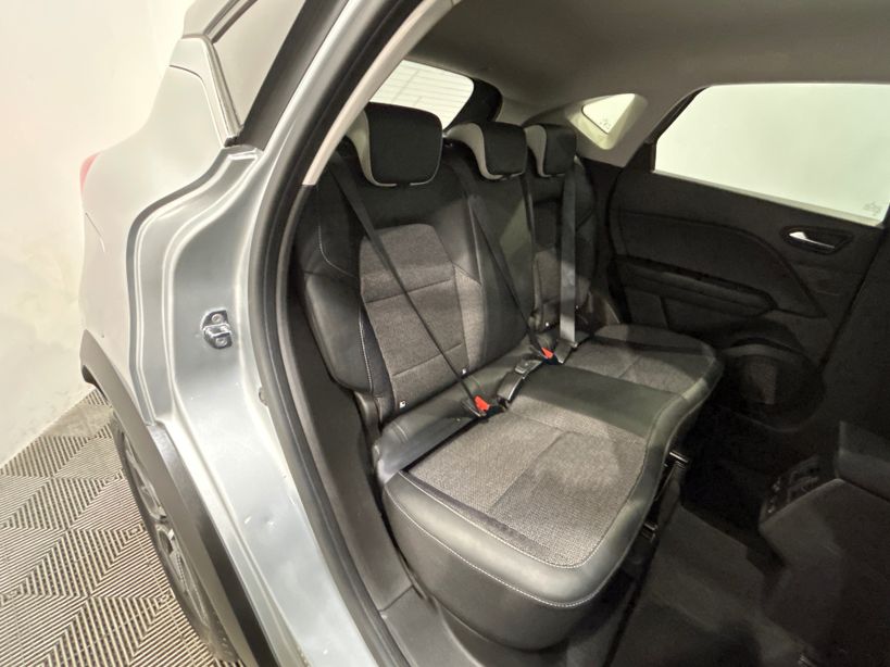 RENAULT CAPTUR 2022 - Photo n°34