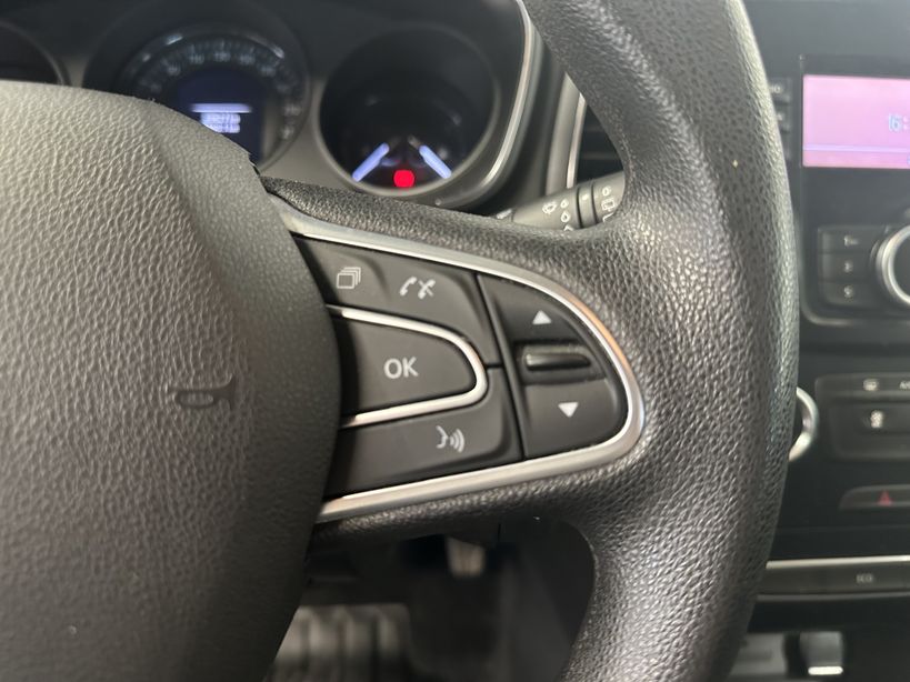 RENAULT MEGANE IV SOCIETE 2019 - Photo n°14