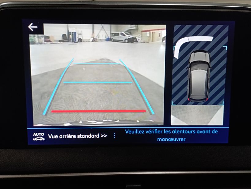 PEUGEOT 3008 BUSINESS 2019 - Photo n°17