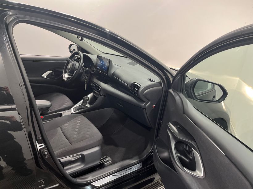 TOYOTA YARIS HYBRIDE 2025 - Photo n°26