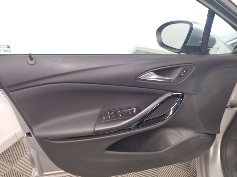 OPEL ASTRA SPORTS TOURER 2020 - Photo n°10