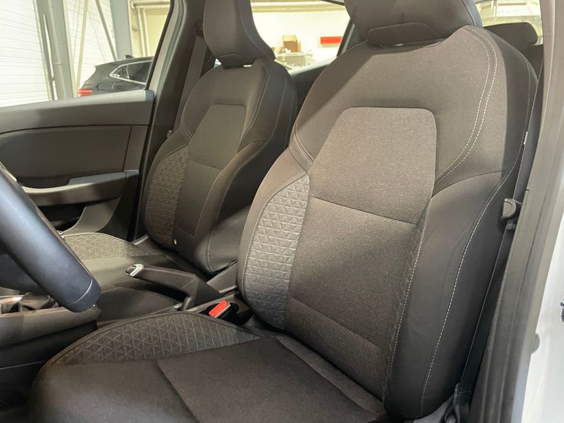 RENAULT CLIO V 2020 - Photo n°11