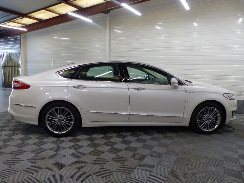 FORD MONDEO HYBRID 2018 - Photo n°12